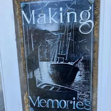 Making Memories * Γουίτμπι