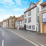 2 Bed In Oc-w050 Feriehus
